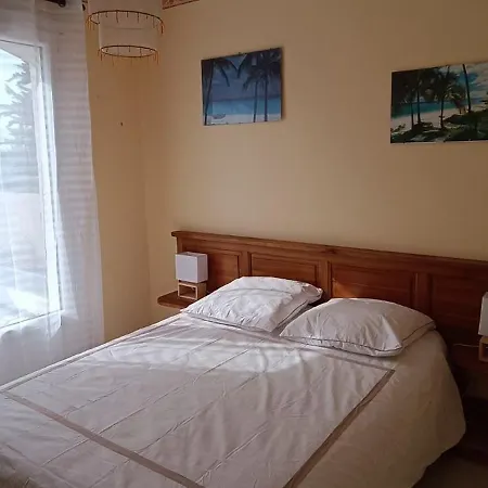 Maison De Au Calme, Proche Environ 800 M, Jardin Clos, 6 Couchages, Animaux Admis